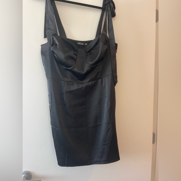 Black mini dress nasty gal - Picture 2 of 9